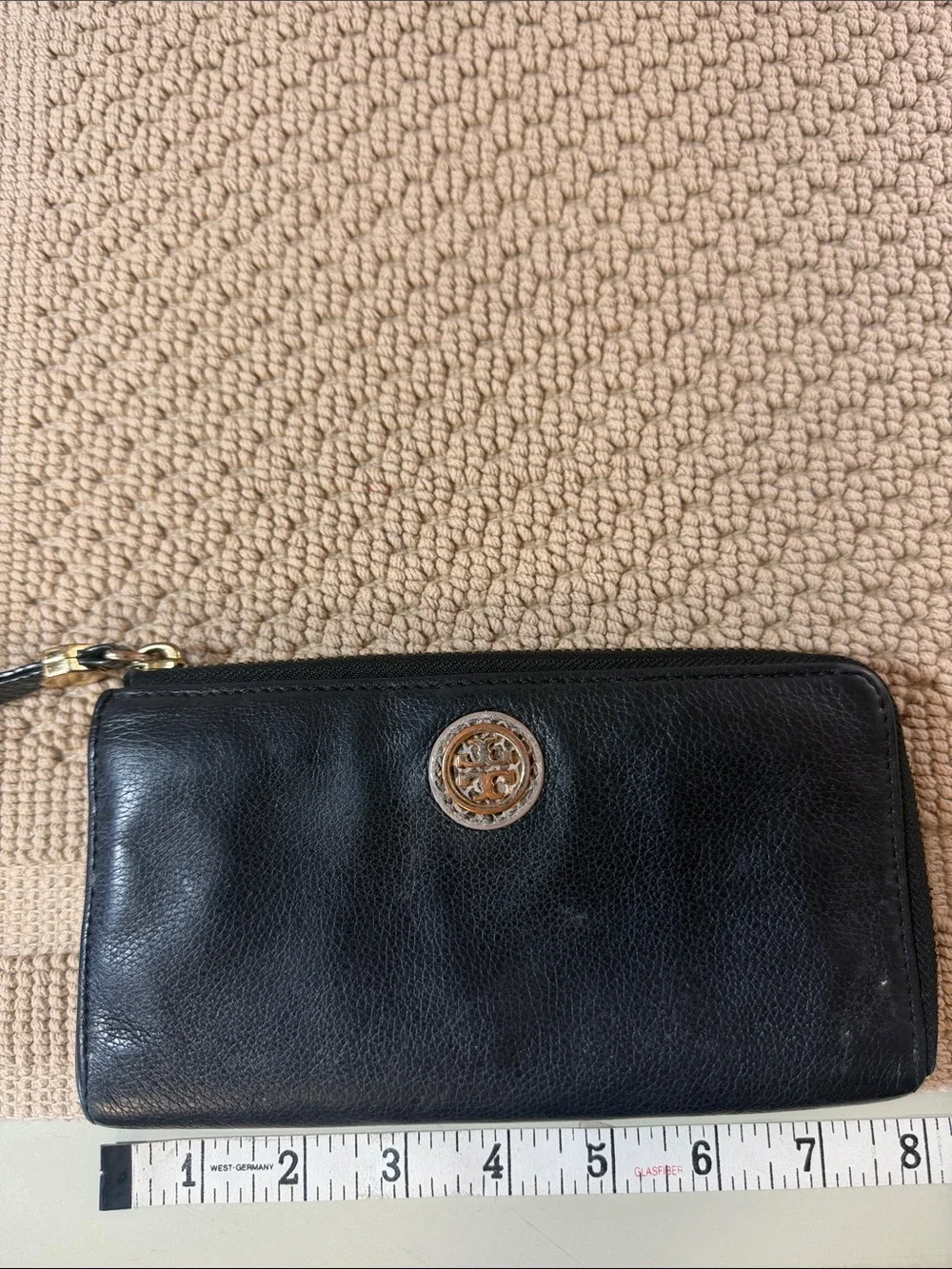 Tory Burch Black Pebbled Leather Zip Around Continental Wallet Gold Logo